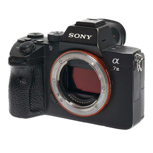 Sony 20mm f/1.8